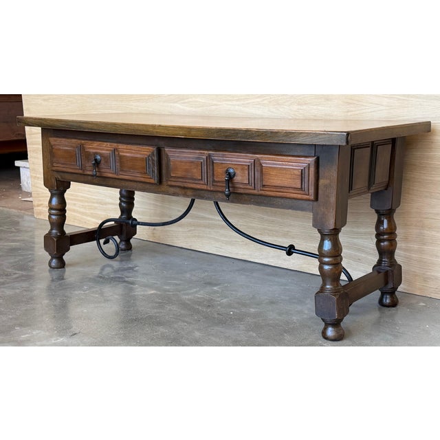 Spanish Early 20th Century Spanish rectangular coffee table with turned legs and four drawers For Sale - Image 3 of 18