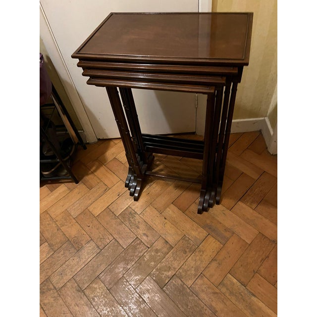 Mahogany Nest of Tables, 1890s, Set of 4, in Very Good conditions. Designed 1890 to 1919