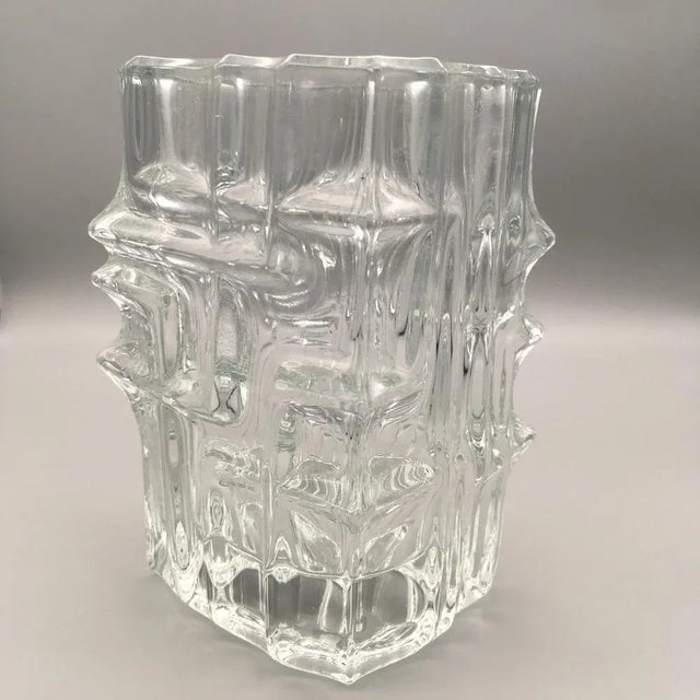 Glass Vase attributed to Vladislav Urban for Sklo Union Glassworks, 1960s For Sale - Image 11 of 11