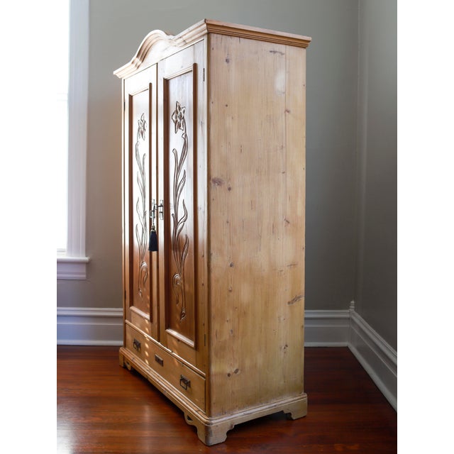 Wood 19th Century French Pine Wardrobe, Armoire, Linen Press For Sale - Image 7 of 13