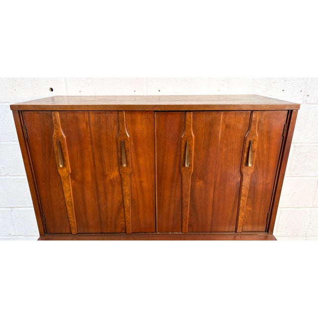 Mid 20th Century Brasilia Style Walnut and Brass Gentleman’s Chest For Sale - Image 13 of 15
