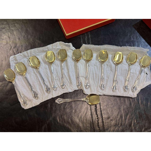 Silver-Plated Metal Ice Cream Scoops with Russell Pattern by Mappin & Webb, Set of 12 For Sale - Image 4 of 4