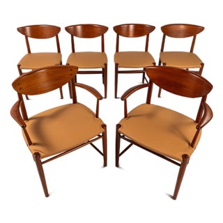 Set of Six (6) Danish Modern Model 317 Dining Chairs Attributed to Peter Hvidt & Orla Mølgaard-Nielsen in Teak for Søborg, Denmark, C. 1960s For Sale