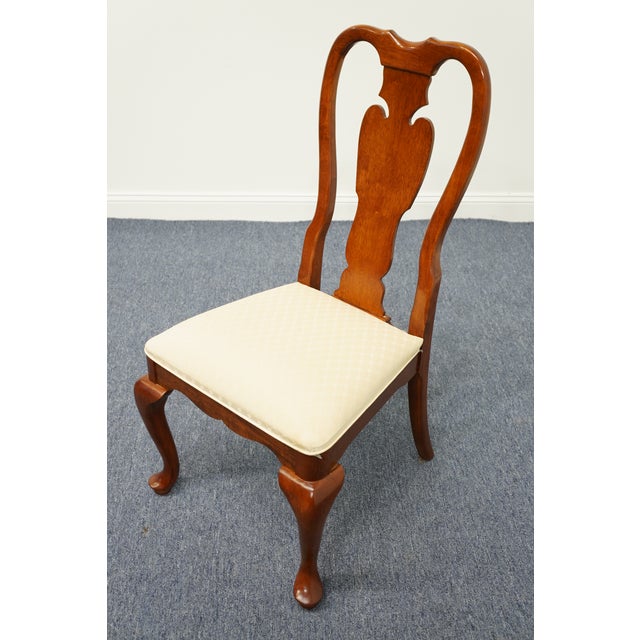 Universal Furniture Universal Furniture Cherry Traditional Queen Anne Style Dining Side Chair For Sale - Image 4 of 10