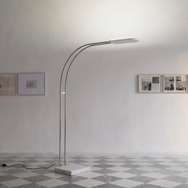 Bruno Gecchelin (Milan, 1939) trained at the Olivetti studio directed by Ettore Sottsass before opening his own studio in...