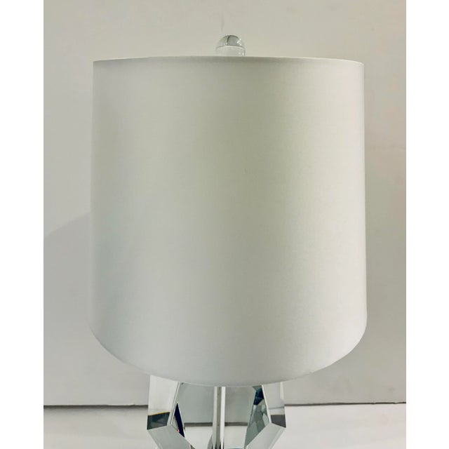 Modern Global Views Modern Geometric Faceted Crystal Block Table Lamp For Sale - Image 3 of 5