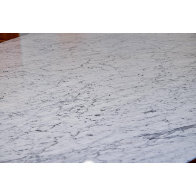 Mid-Century Modern Mid 20th Century Eero Saarinen Marble Tulip Dining Table by Knoll For Sale - Image 3 of 9