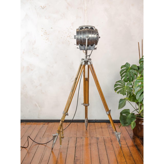 Hollywood Movie Keg Light on Wooden Tripod Floor Lamp by Bardwell McAlister, 1950s For Sale - Image 12 of 18