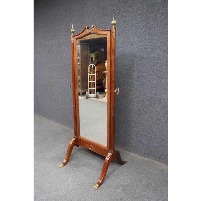 Traditional Edwardian Style Mahogany Cheval Dressing Mirror With Brass Accents For Sale - Image 3 of 13