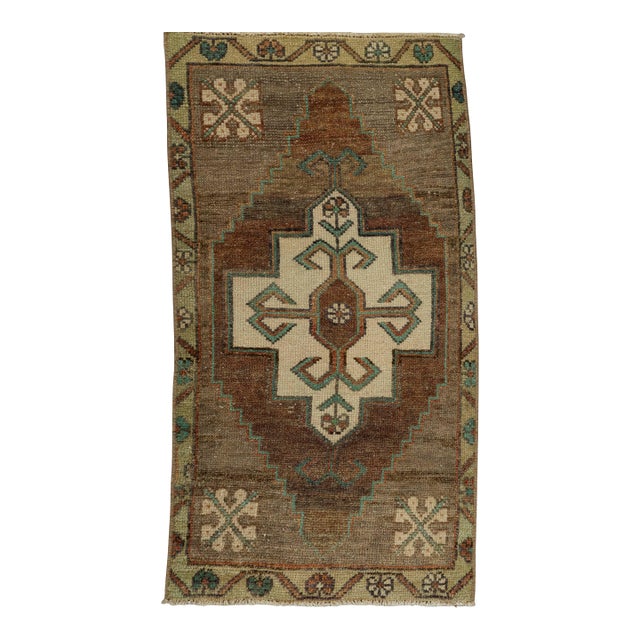 Turkish Mini Rug Oriental Hand Knotted Vintage Rug 1'7" x 2'11" #21274 For Sale