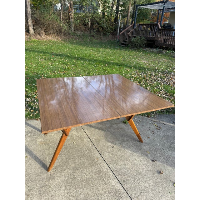 Late 20th Century MCM Castro Convertibles, Converts From Coffee Table Into Dining Room Table For Sale In Cleveland - Image 6 of 8