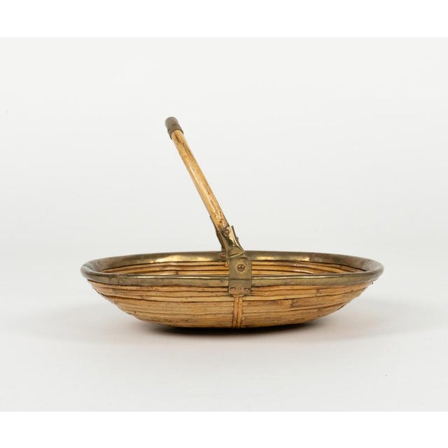 Wood Mid-Century Modern Oval Bowl in Rattan and Brass, 1970s For Sale - Image 7 of 15