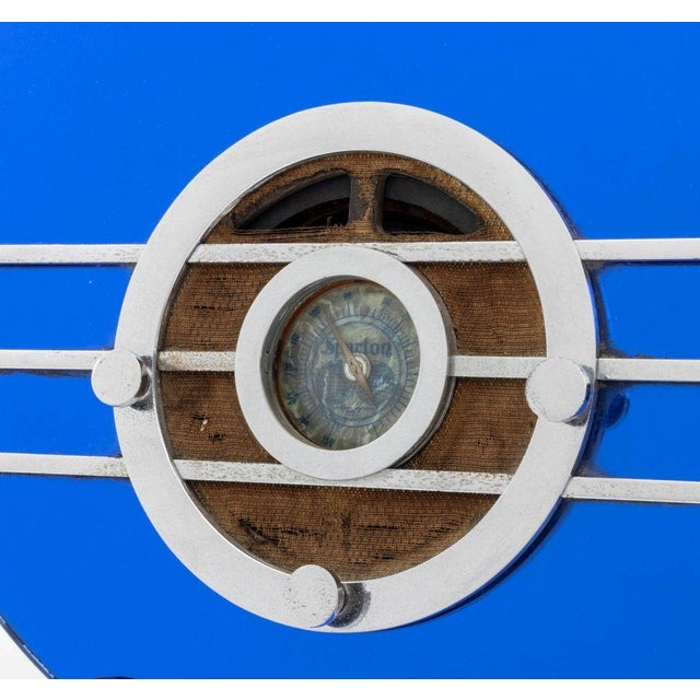 Art Deco Walter Dorwin Teague "Bluebird" Vintage Radio, Model 566, Circa 1935 For Sale - Image 3 of 10