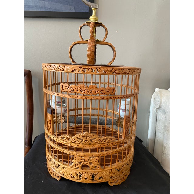 Mid 20th Century Vintage Chinese Bamboo Song Bird Bird Cage With Porcelain Feed Bowls For Sale - Image 4 of 7