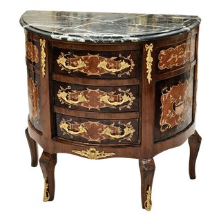 Marquetry Charm – Louis XV-Inspired Bedside Table With Three Drawers & Elegant French Details For Sale