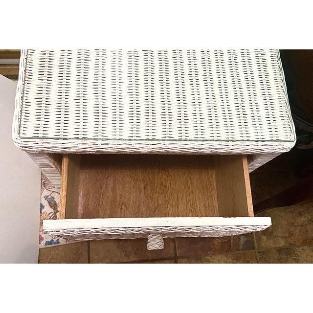 Vintage White Wicker 2-Drawer Nightstand With Glass Top For Sale - Image 4 of 10