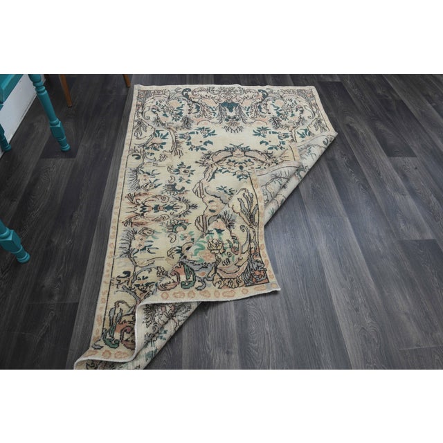 Beige 1970s Vintage Handmade Wool Cotton Beige Area Rug For Sale - Image 8 of 11