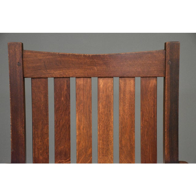 Brown 1910s L&jg Stickley Lounge Arm Chair Mission Arts and Crafts For Sale - Image 8 of 10