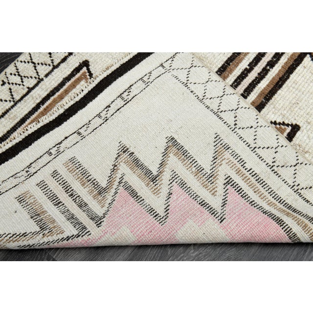 Beige 1970s Vintage Turkish Oushak Handmade Wool Cotton Beige Runner Rug For Sale - Image 8 of 11