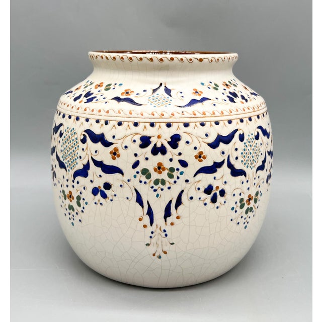 Mediterranean Vintage Arauco Antiqua Chile Hand-Painted Crackle Glaze Pottery Vessel / Vase – Folk Floral Motif For Sale - Image 3 of 12