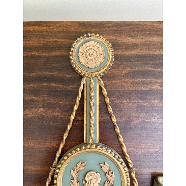 Neoclassical Pair of Italian Neoclassical Sconces in Celadon Green and Gilt For Sale - Image 3 of 16