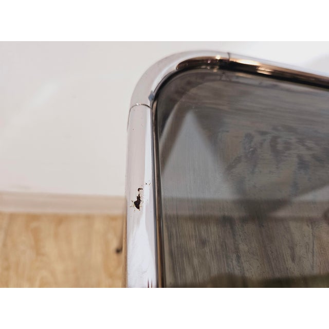 Mid-Century Modern Coffee Table in Chrome and Smoked Glass, Italy, 1970s For Sale - Image 4 of 18