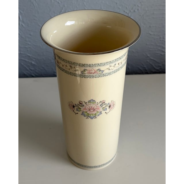 Set of Vintage Vases - Pink Glass, Floral Ceramic & Applied-Flower Glass For Sale - Image 9 of 13
