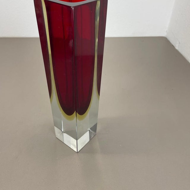 Sommerso Murano Glass Cube Vase attributed to Flavio Poli, Italy, 1970s For Sale - Image 14 of 18