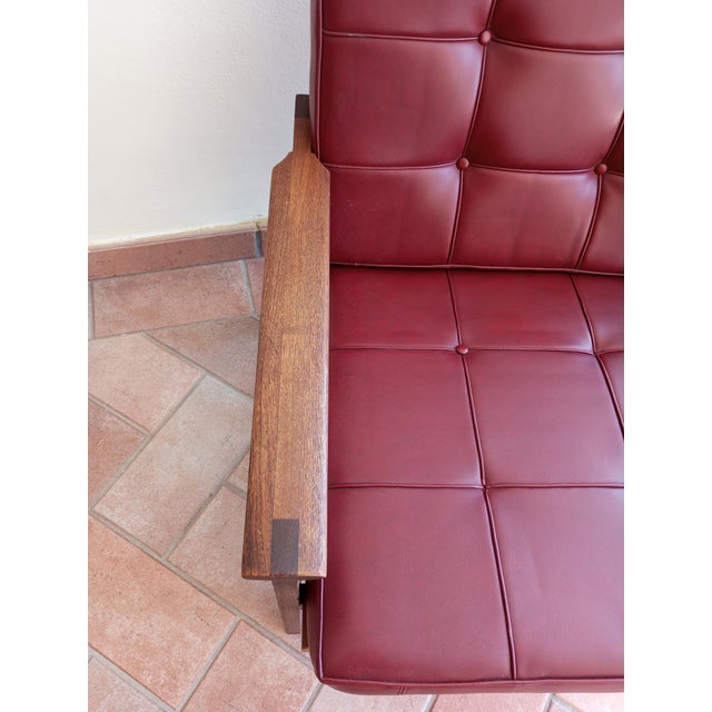 Mid-Century Modern Teak and Leather Lounge Chairs by Illum Wilkelsø for Niels Eilersen, Denmark, 1960s, Set of 2 For Sale - Image 3 of 16