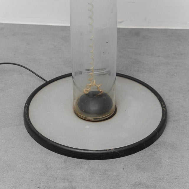 White Pila Floor Lamp by Giusto Toso for Leucos, 1970s For Sale - Image 8 of 12