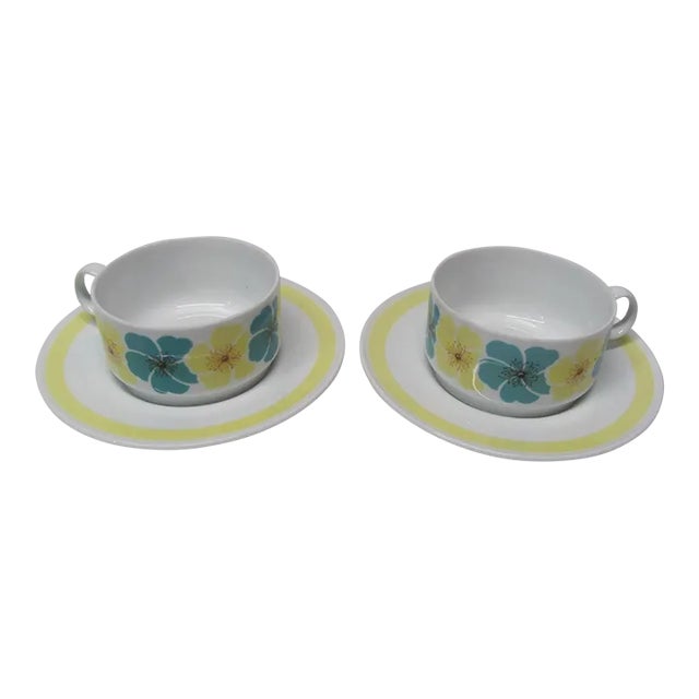 Mid 20th Century Richard Ginori 2 Cup and 2 Saucer Set Yellow and Teal Colored Flowers on a White Background, Italy- 4 Pieces For Sale