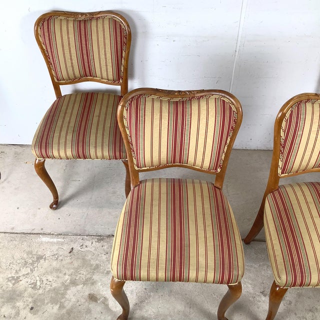 Set of Four Queen Anne Walnut Dining Side Chairs in Striped Burgundy & Gold Upholstery For Sale - Image 4 of 12