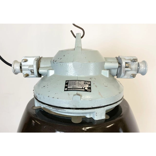 Grey Explosion Proof Lamp with Black Enameled Shade from Elektrosvit, 1970s For Sale - Image 6 of 13