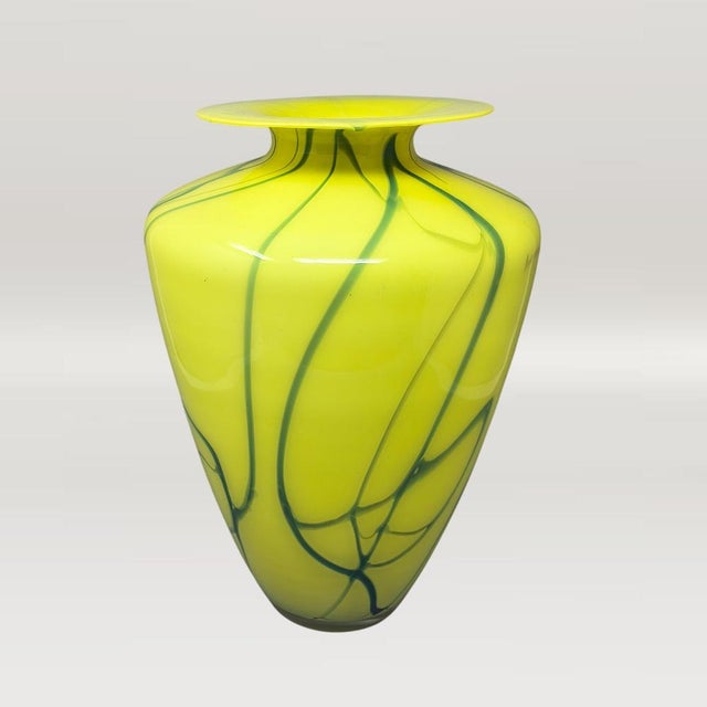 1960s Large Mid-Century Modern Murano Glass Statement Vase by Dogi, 1960s For Sale - Image 5 of 10
