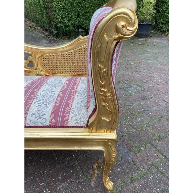 Wood 1960s French Louis XVI Gold Beech Cane Damask Settee For Sale - Image 7 of 10