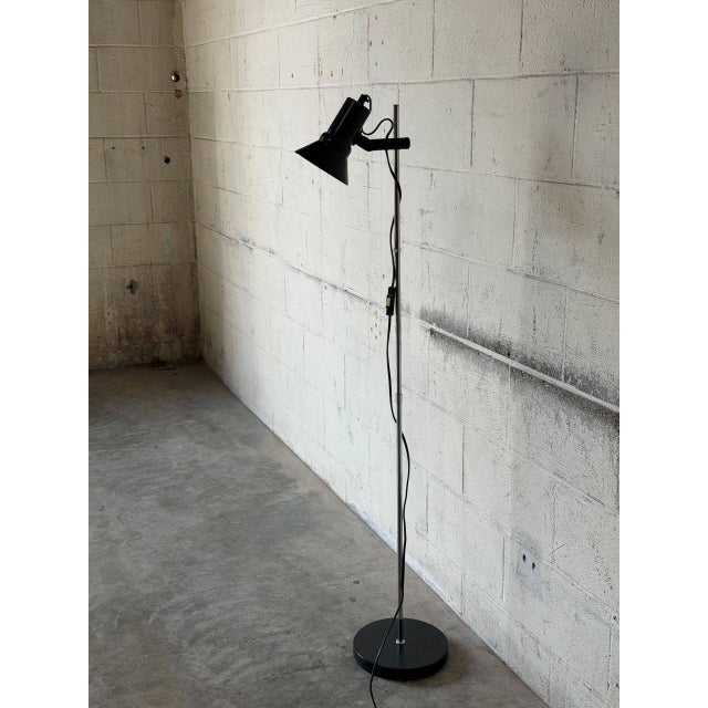 1960s Mid-Century Modern Black Metal Floor Lamp With Adjustable Spotlight For Sale - Image 4 of 11