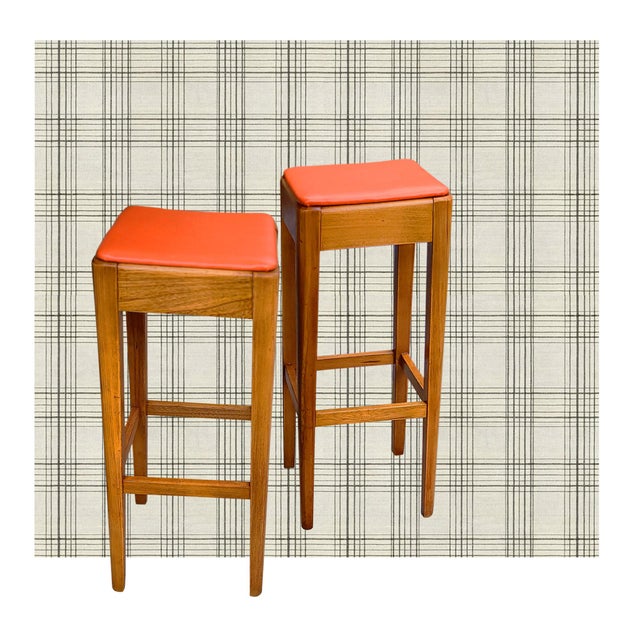 Thonet Mid 20th Century Pair of Bentwood Orange Counter/Bar Stools by Thonet For Sale - Image 4 of 11
