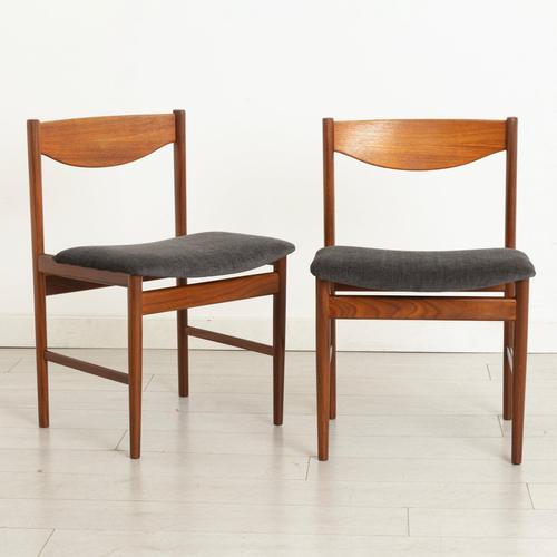Mid-Century Modern Dining Table and Dining Chairs by Ib Kofod Larsen for G-Plan, Set of 7 For Sale - Image 13 of 18