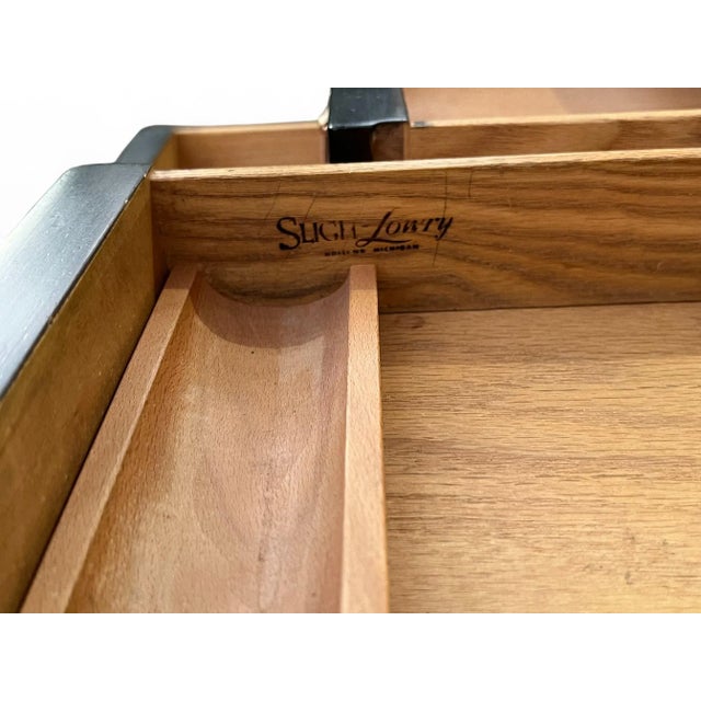 Mid 20th Century Hollywood Regency Ebonized Desk With Rouge Leather Top by Sligh-Lowry For Sale - Image 9 of 17