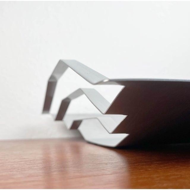 Postmodern Minimalist Metal Fruit Bowl, 1980s For Sale - Image 10 of 18