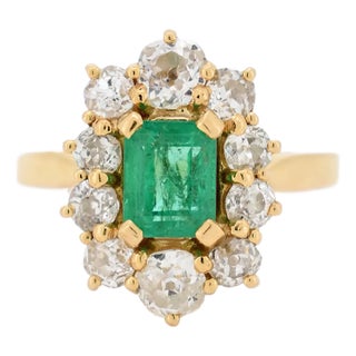 Pompadour Ring Gold Emerald Diamonds, Size 6 For Sale