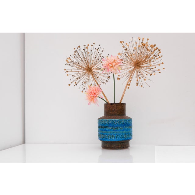 Vintage Rimini Blue Ceramic Vase by Aldo Londi for Bitossi, Italy, 1960s For Sale - Image 9 of 13