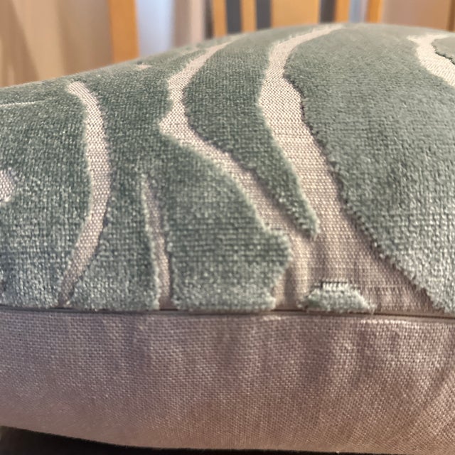 Handcrafted decorative pillow case. Sage green abstract velvet and light gray solid back linen. Invisible zipper, 20”X20”....