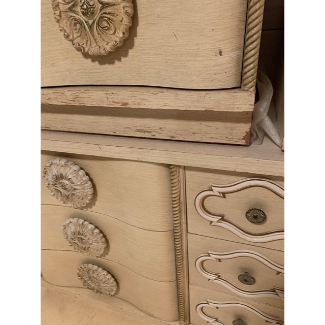 Vintage 1960's Hollywood Regency Serpentine Dresser Bedroom Set For Sale In Palm Springs - Image 6 of 13