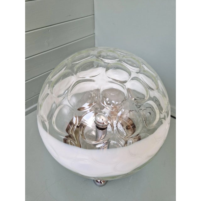 Mid-Century Modern Large Table Lamp in Honeycombed Blown Glass, 1970 For Sale - Image 3 of 13