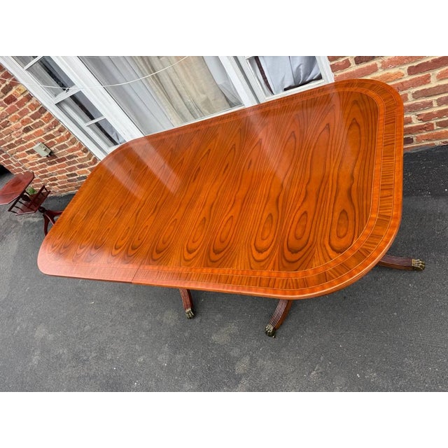 Vintage George III Style Cross-Banded Top Double Pedestal Inlaid Dining Table With Leaves For Sale - Image 15 of 17