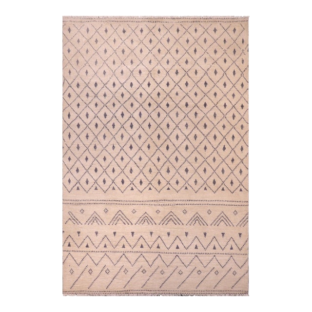 Boho Chic Beige/Gray High Low Wool Rug - 7'11'' X 10'3'' For Sale