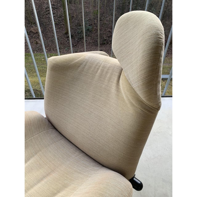 Postmodern Wink Chair by Toshiyuki Kita for Cassina, 1980s For Sale - Image 16 of 18