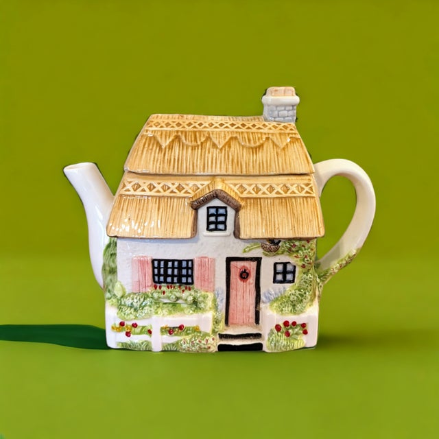 Vintage The Villages Collection Annie Rowe HandPainted Spring Cottage