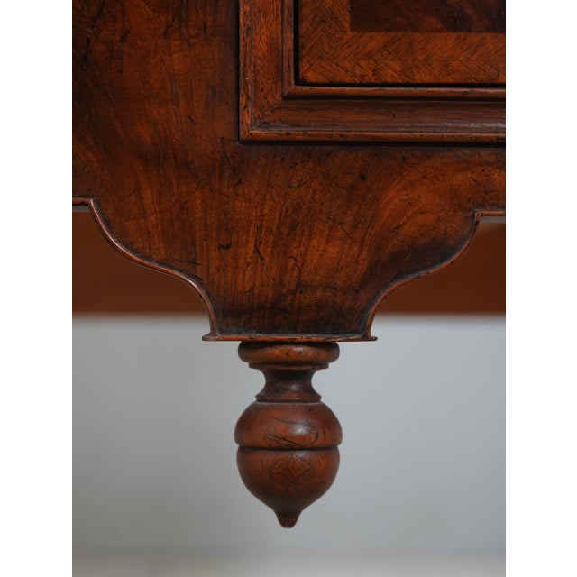 1980s Baker Model 8868 Colonial Williamsburg Walnut Lowboy Dressing Table For Sale In Philadelphia - Image 6 of 18